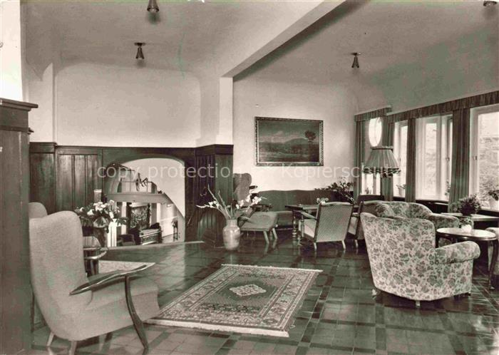 Braunlage Harz Niedersachsen Sanatorium Lobby Kamin Sessel Teppich Gemaelde Inne