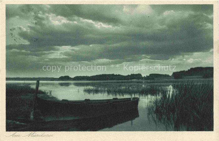 Roebel  Mueritz Mecklenburg-Vorpommern Uferpartie am Mueritzsee Mecklenburgische