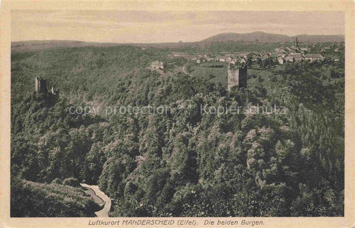 Manderscheid Eifel Panorama Luftkurort mit den beiden Burgen