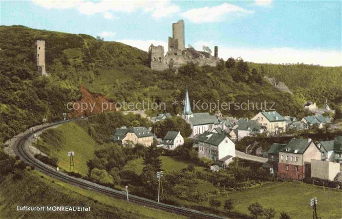 Monreal Eifel Panorama mit Burgruine Luftkurort