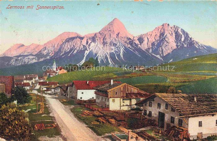 Lermoos Tirol AT Ortsansicht mit Blick gegen Sonnenspitze Mieminger Kette