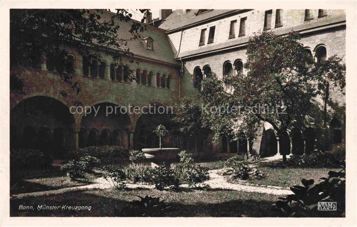 BONN Rhein Muenster Kreuzgang