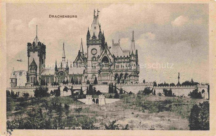 Koenigswinter Rhein Die Drachenburg