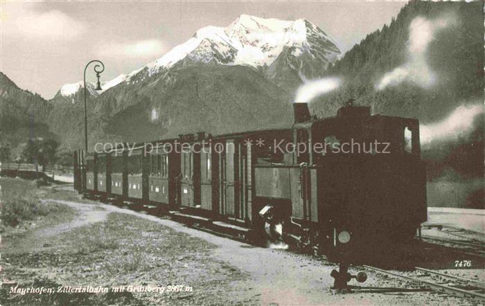 Mayrhofen  Zillertal Tirol AT Zillertalbahn mit Gruenberg
