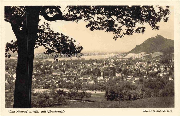 BAD HONNEF Rheinpartie mit Drachenfels