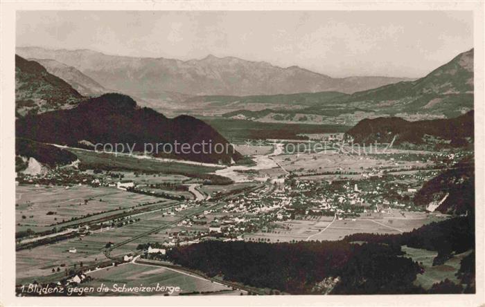 Bludenz Vorarlberg AT Fliegeraufnahme mit Schweizer Bergen