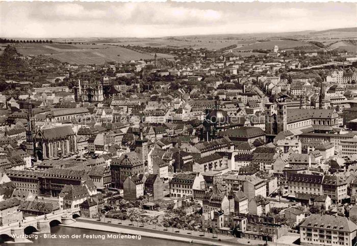 WueRZBURG Bayern Blick von der Festung Marienberg