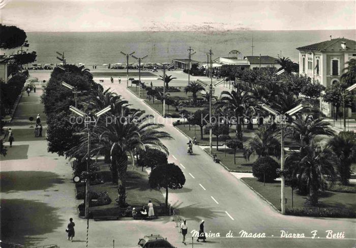 Marina di Massa Carrara Toscana IT Piazza F Betti