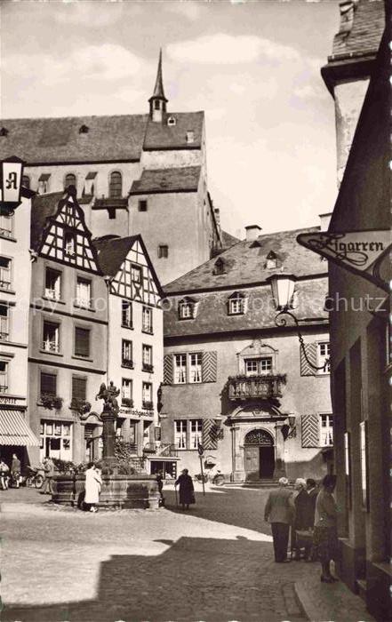 Cochem Kochem Mosel Historischer Marktplatz Brunnen Altstadt