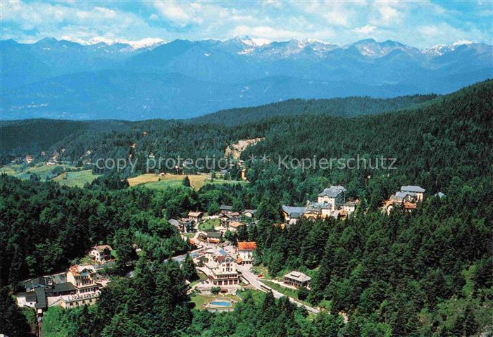 Mendelpass 1363m Passo della Mendola IT Veduta aerea