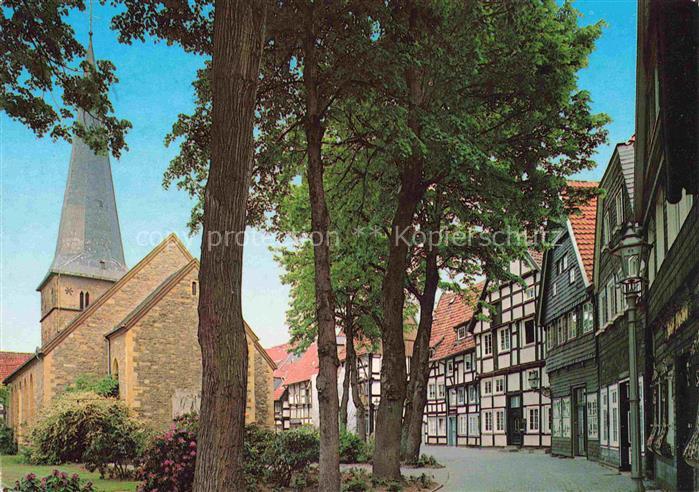 GueTERSLOH NRW Partie an der Apostelkirche Fachwerkhaeuser