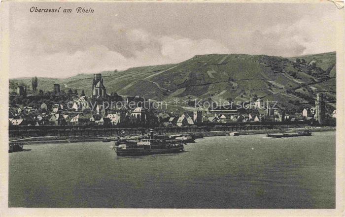 Oberwesel Rhein Panorama Blick ueber den Rhein