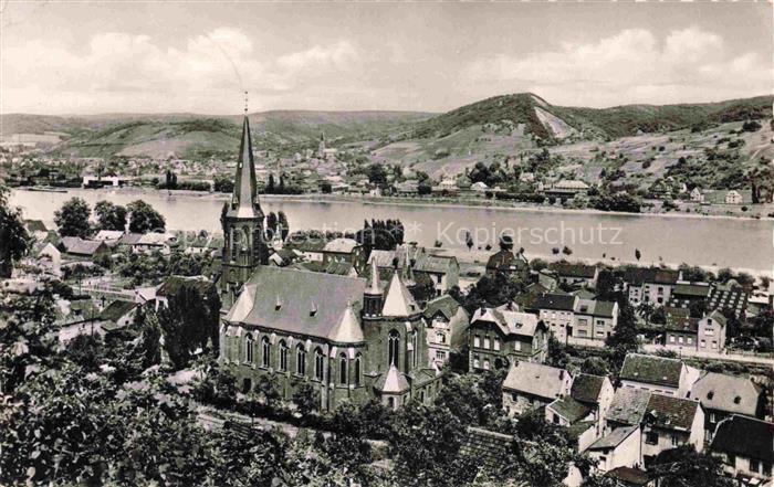 Brohl  Rhein Brohl-Luetzing Rhein Stadtpanorama mit Kirche