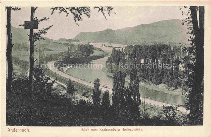 Andernach Rhein Rheinland-Pfalz Panorama Blick vom Krahnenberg rheinabwaerts