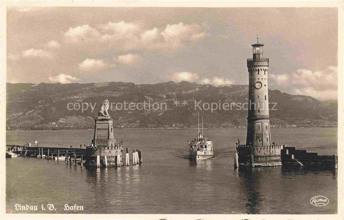 Dampfer Binnenschifffahrt Lindau Hafeneinfahrt Leuchtturm