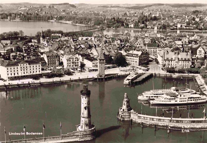 Leuchtturm Lighthouse Faro Phare-- Lindau Bodensee