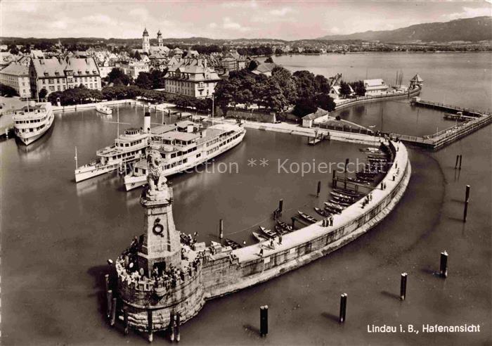 Dampfer Binnenschifffahrt Lindau Bodensee Hafenansicht Leuchtturm