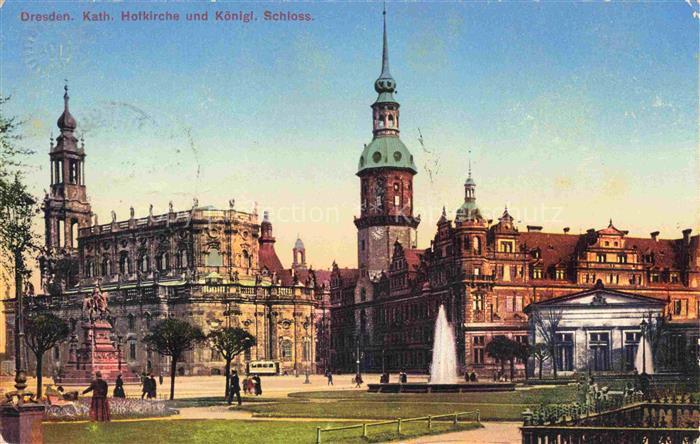 DRESDEN Elbe Katholische Hofkirche und Koenigliches Schloss Feldpost