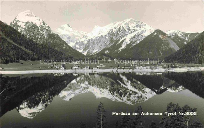 Pertisau Achensee Tirol AT Panorama Blick ueber den See Wasserspiegelung Alpen