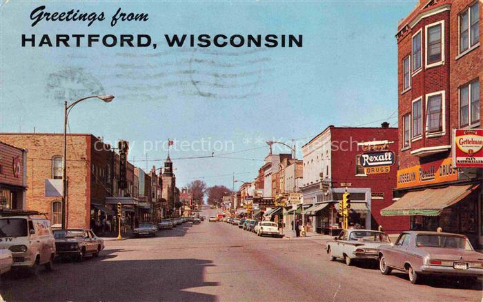Hartford Wisconsin Main Street looking north