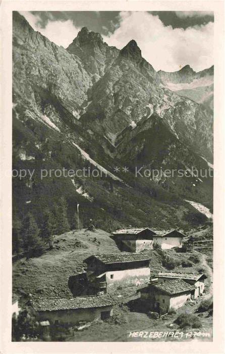 Herzebenalm 1280m Pinnistal Neustift Stubaital Tirol AT Panorama Hochgebirge Stu