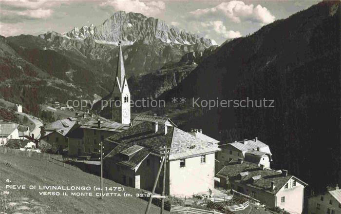 Pieve di Livinallongo 1475m Veneto IT Ansicht mit Kirche Blick gegen Monte Civet