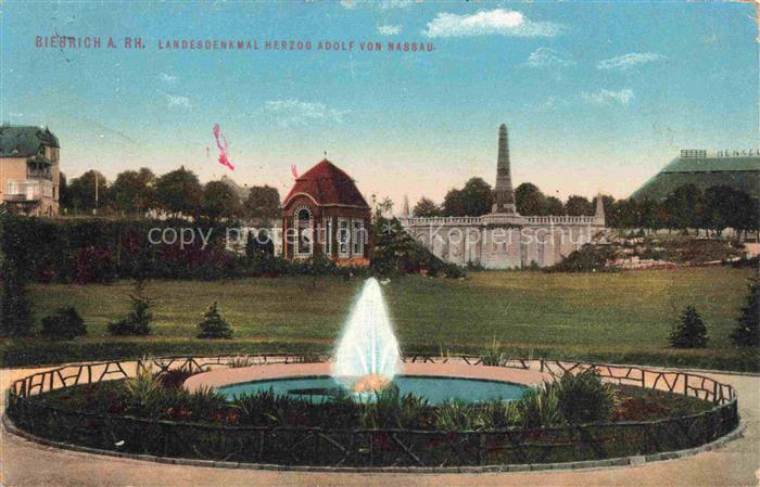 Biebrich  Rhein WiIESBADEN Hessen Landesdenkmal Herzog Adolf von Nassau Brunnen