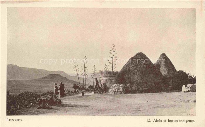 Lessouto Lesotho Aloes et huttes indigenes