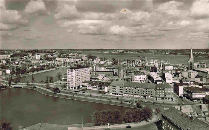 KIEL  CITY Blick vom Rathausturm