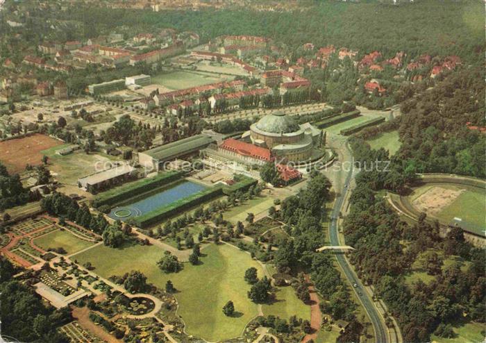 HANNOVER  CITY Stadthalle und Stadthallengarten