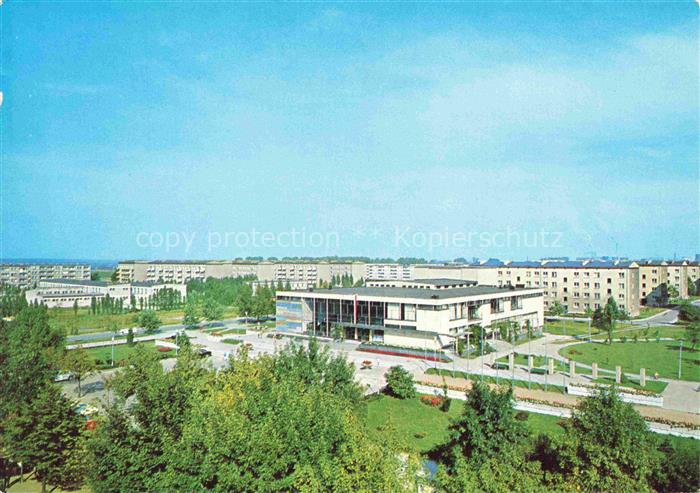 Oswiecim Auschwitz PL Fragment miasta na pierwszym planie Dom Kultury Kulturzent