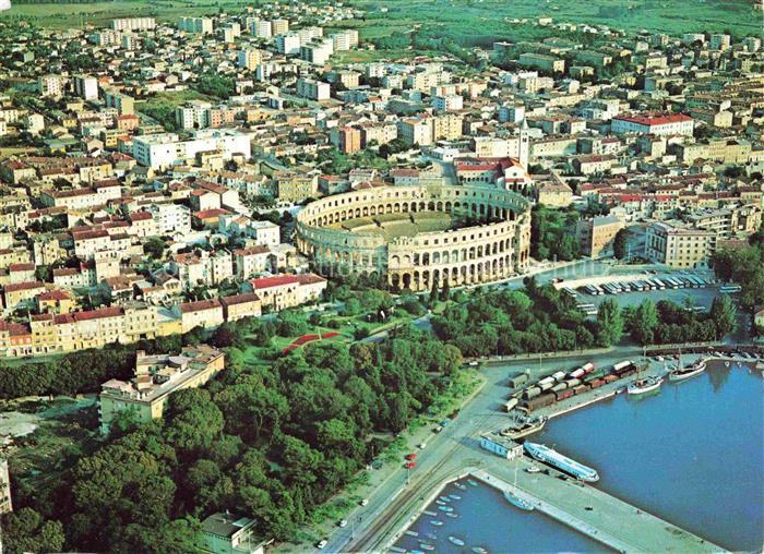 Pula Pola Croatia Amphitheater Hafen