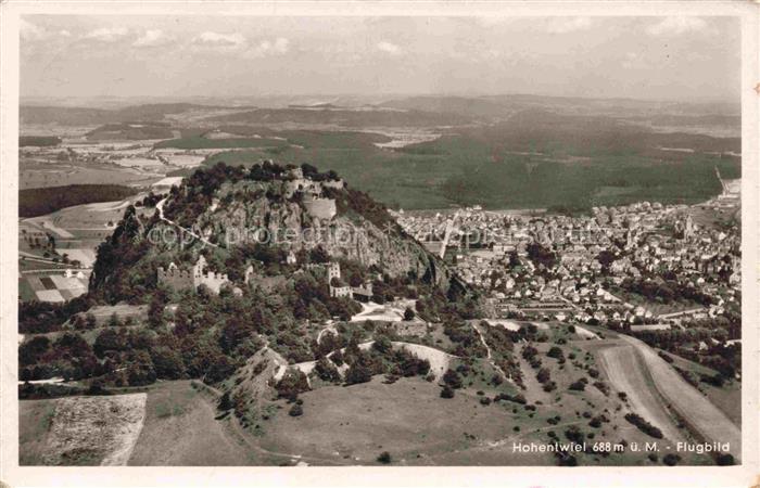 Hohentwiel Singen BW Fliegeraufnahme
