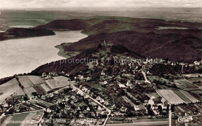 Waldeck  Edersee Hessen Fliegeraufnahme mit Schloss