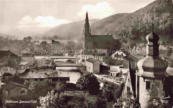 Gemuend Eifel Schleiden NRW Ortsansicht mit Kirche
