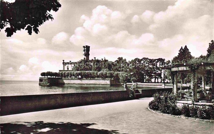 Langenargen Bodensee Blick auf Schloss Montfort