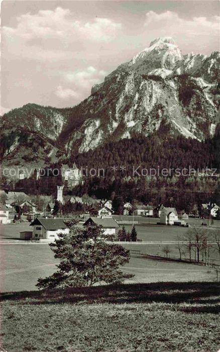 Fuessen am Lech Allgaeu Bayern mit Saeuling
