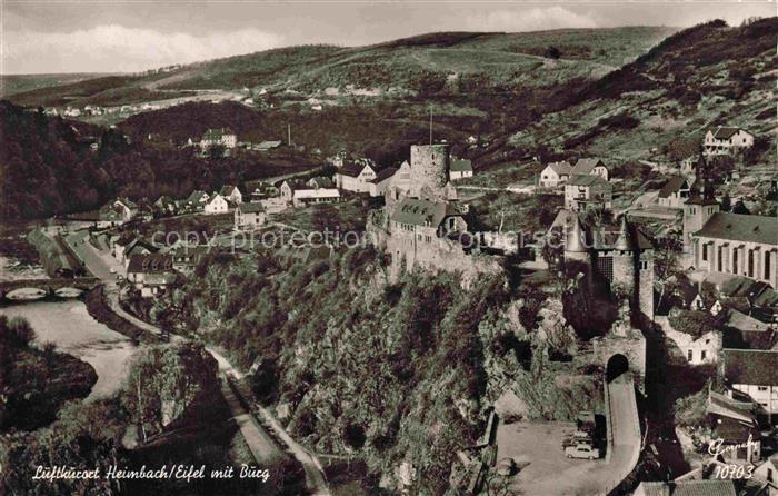 Heimbach  Eifel Rur Dueren NRW Fliegeraufnahme mit Burg