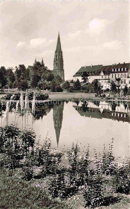 FREIBURG Breisgau BW Stadtgarten mit Muenster