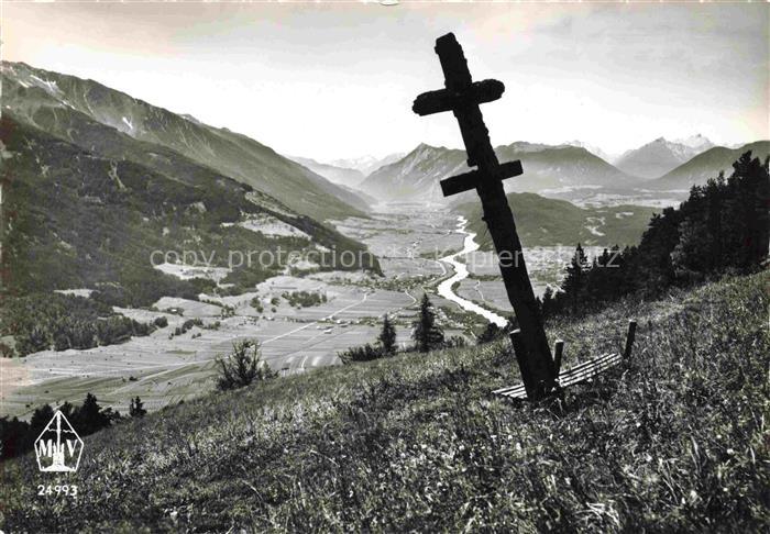 Moesern Telfs Tirol AT Wetterkreuz mit Oberinntal und Mieminger Plateu
