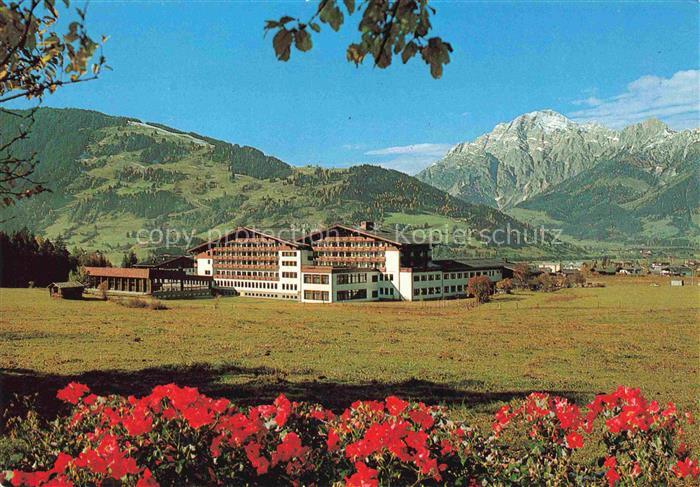 Saalfelden Steinernes Meer Pinzgau-Pongau AT Reha Zentrum der PVARB Blick gegen