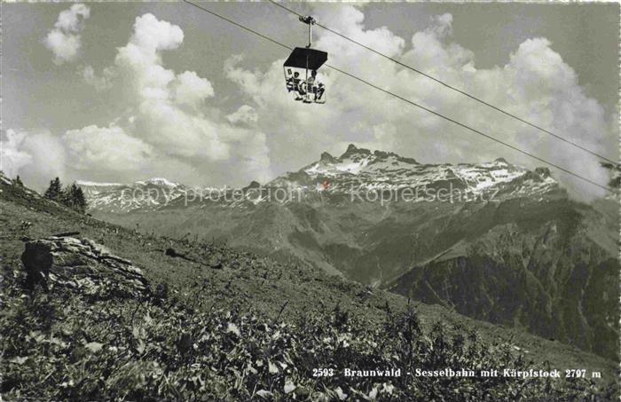 Sessellift Chairlift Telesiege Braunwald Kaerpfstock Schweiz