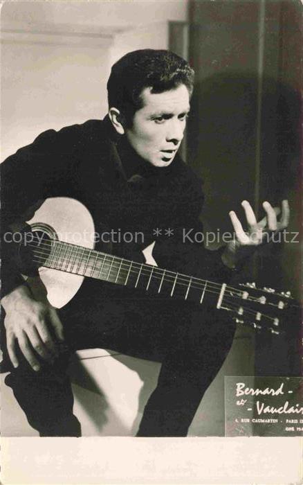 Musiker Musik Music-- Robert Ripa Gitarre