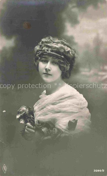 Foto PFB Nr. 3292/2 Junge Frau