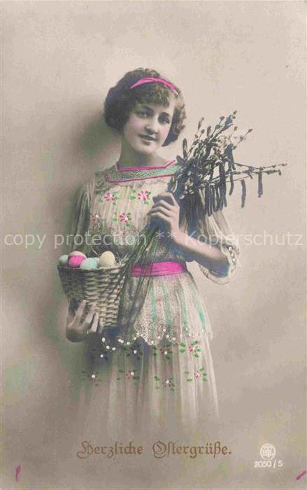 Foto HTL Nr. 2050/5 Ostergruesse Paques Maedchen Eierkoerchben