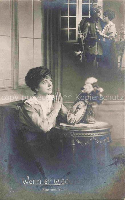 Foto PH Paris Nr. Frauen Soldaten