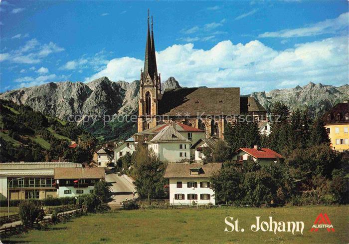 St Johann  Pongau AT Ortspartie mit Kirche