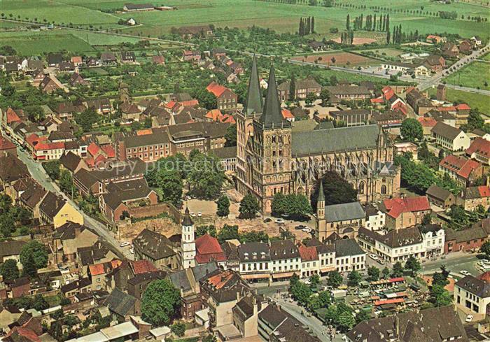 Xanten Wesel NRW Stadt Kirche und Roem Amphitheater Fliegeraufnahme