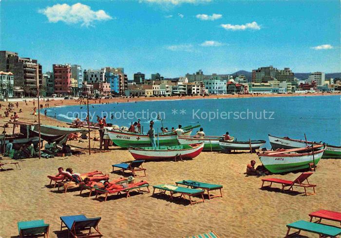 Las Palmas Gran Canaria ES Panoramica de Playa Les Canteras en verano