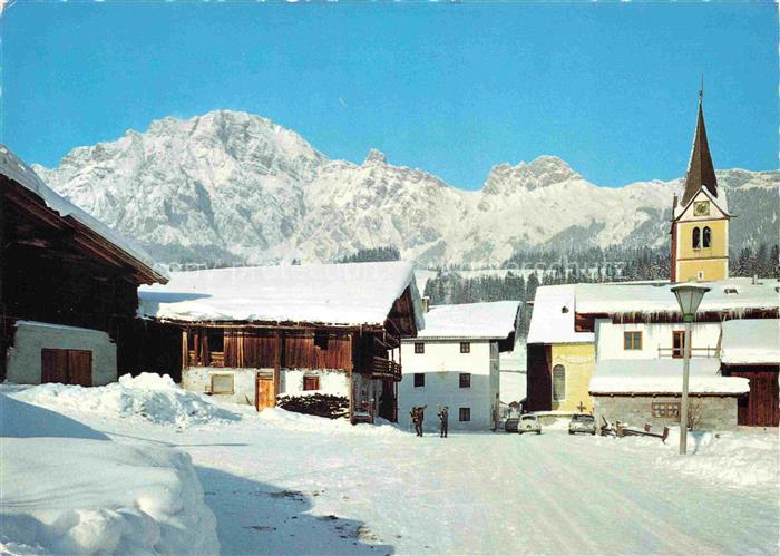 Leoganger Steinberge Saalbach-Hinterglemm AT Strassenmotiv Kirche
